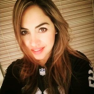 Meet your Posher, Adriana